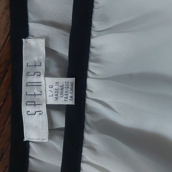 Spense blouse - Picture 3 of 11